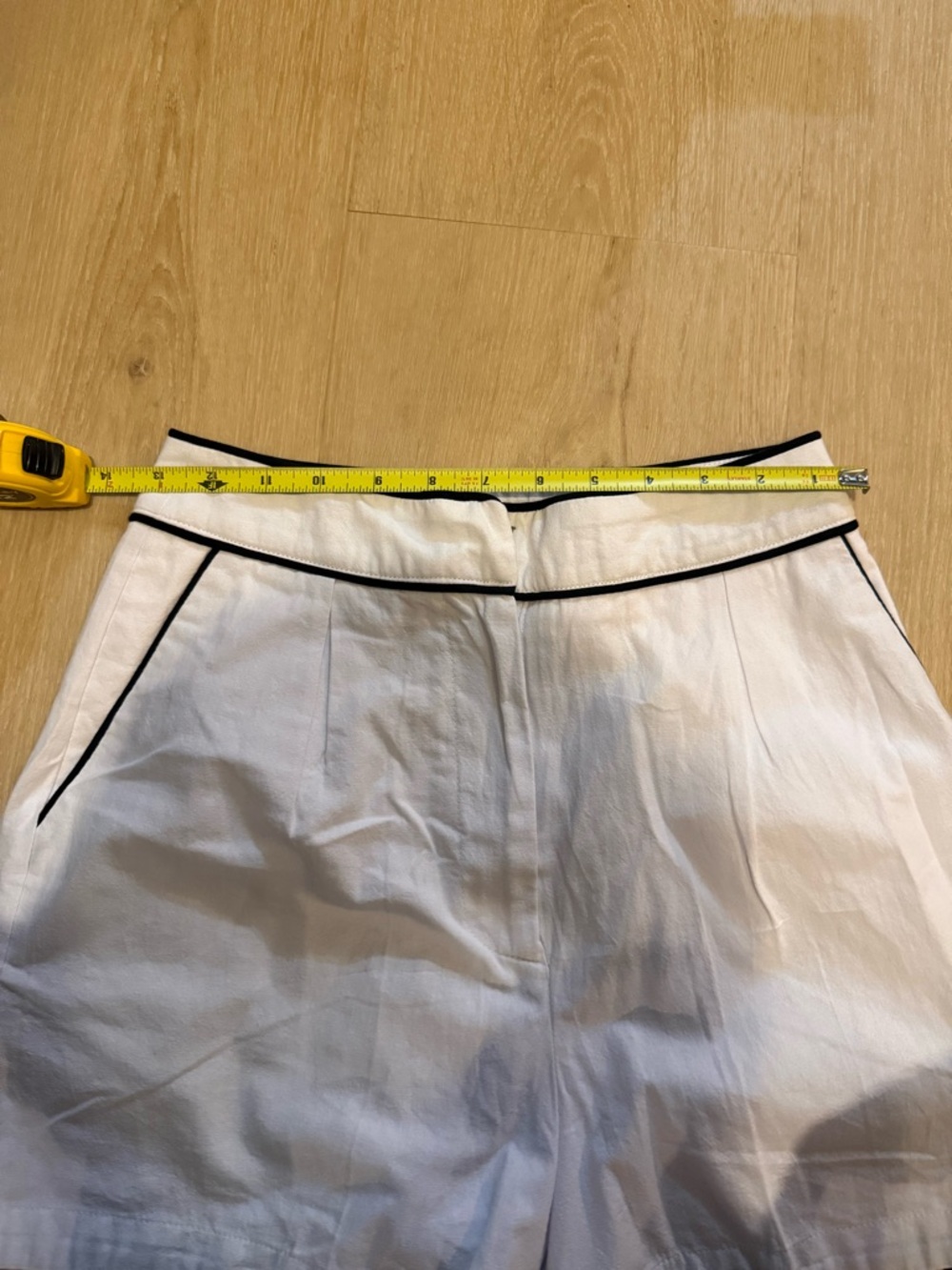 Commense SET with Black Trim - Picture 3 of 4